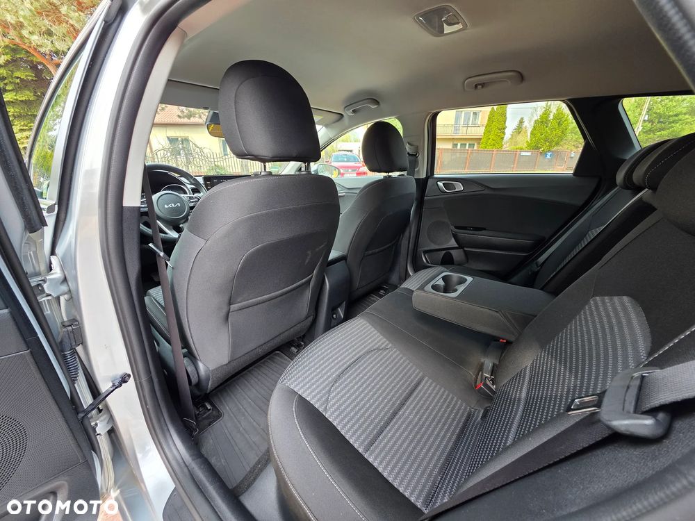 Kia Ceed 1.5 T-GDI M DCT - 36