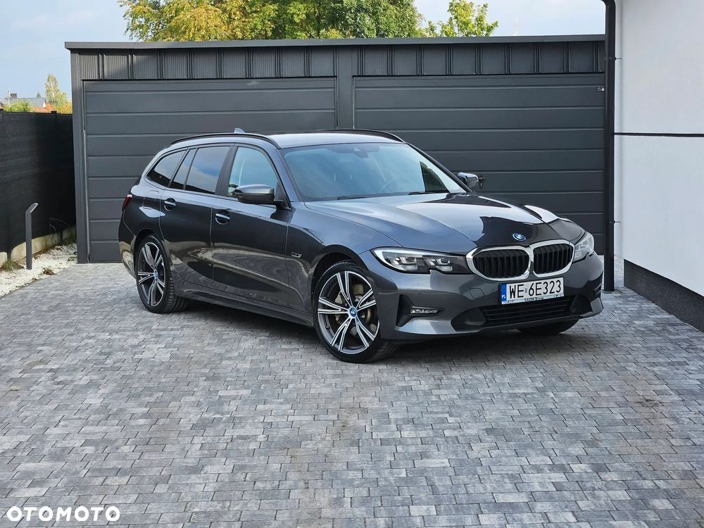 BMW Seria 3 - 24