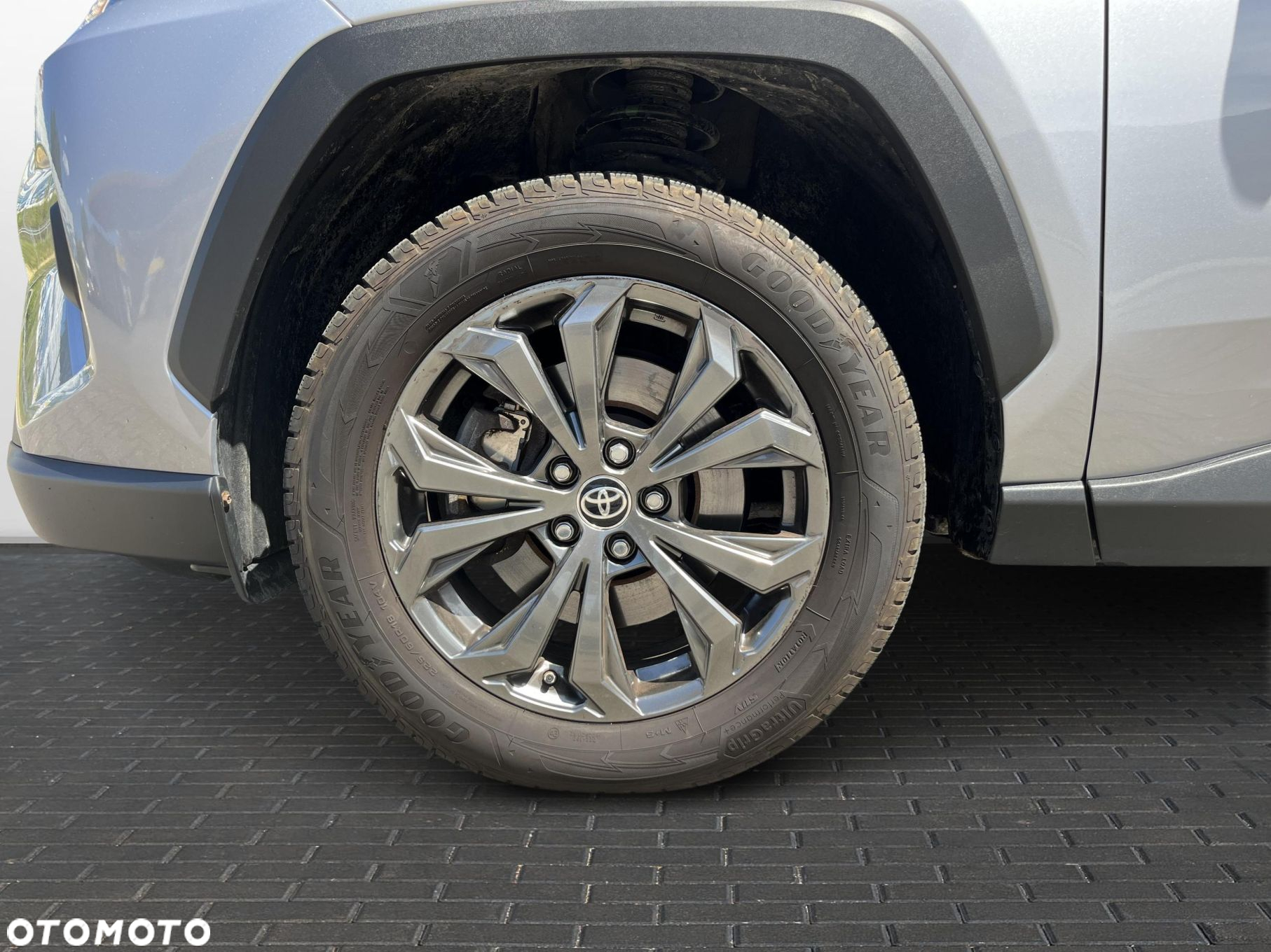 Toyota RAV4 - 19