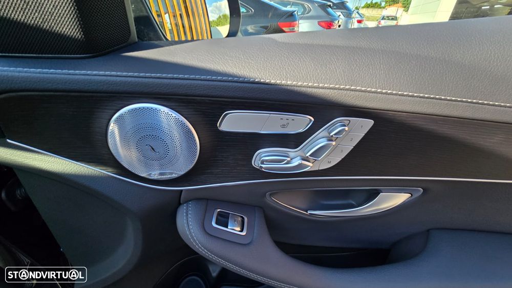 Mercedes-Benz C 300 - 4