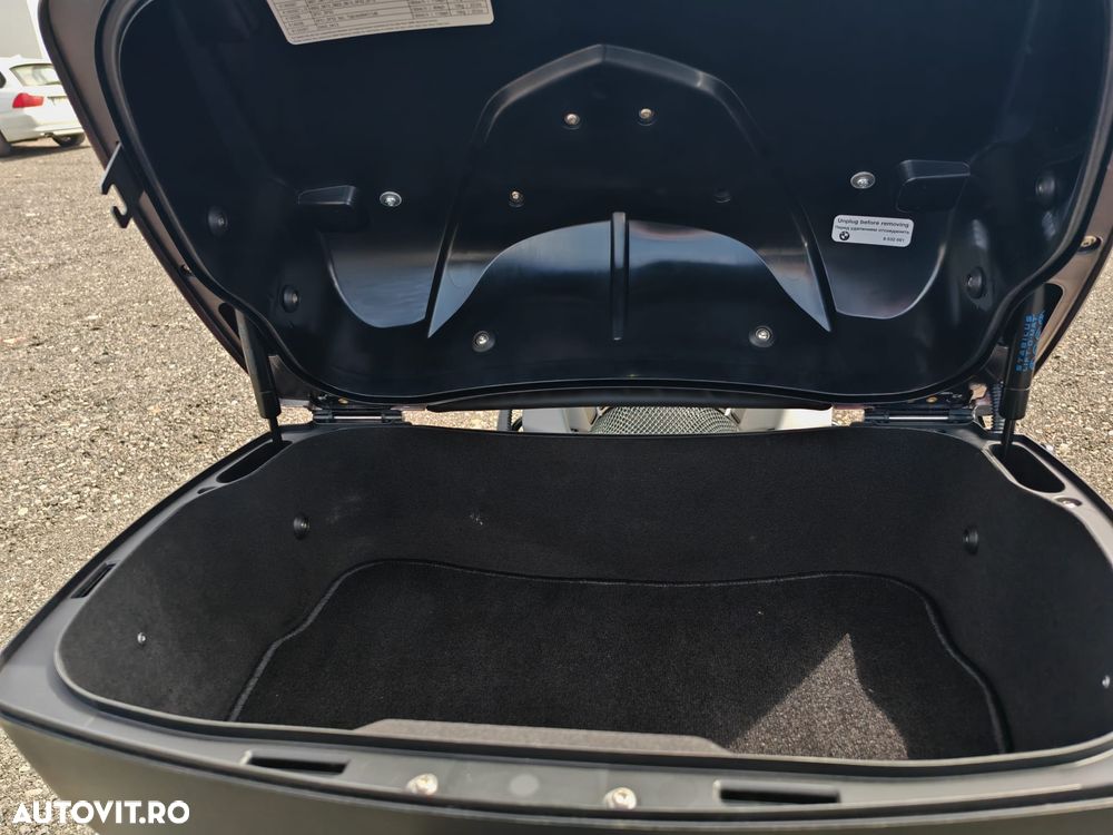 BMW R 1200RT LC - 10