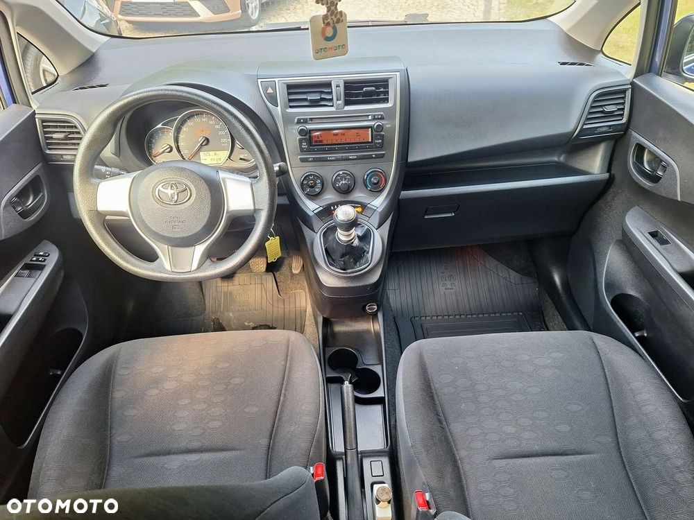 Toyota Verso S 1.33 VVT-i Cool - 5