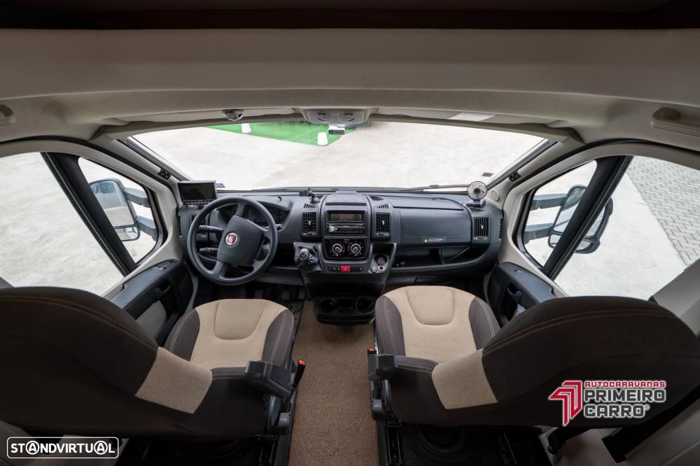 Pilote Essential P650 Cama Central - 20