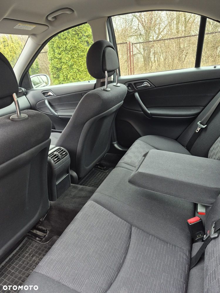 Mercedes-Benz Klasa C 180 Kompressor Classic - 15