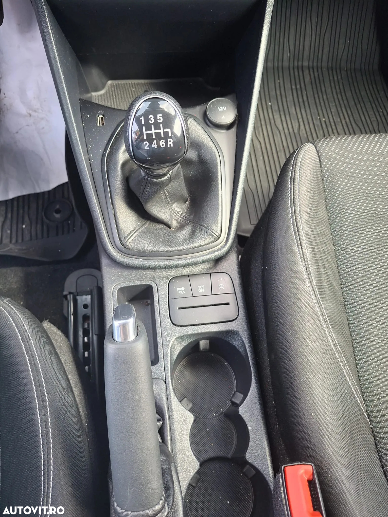 Ford Fiesta 1.0 EcoBoost Active I - 19