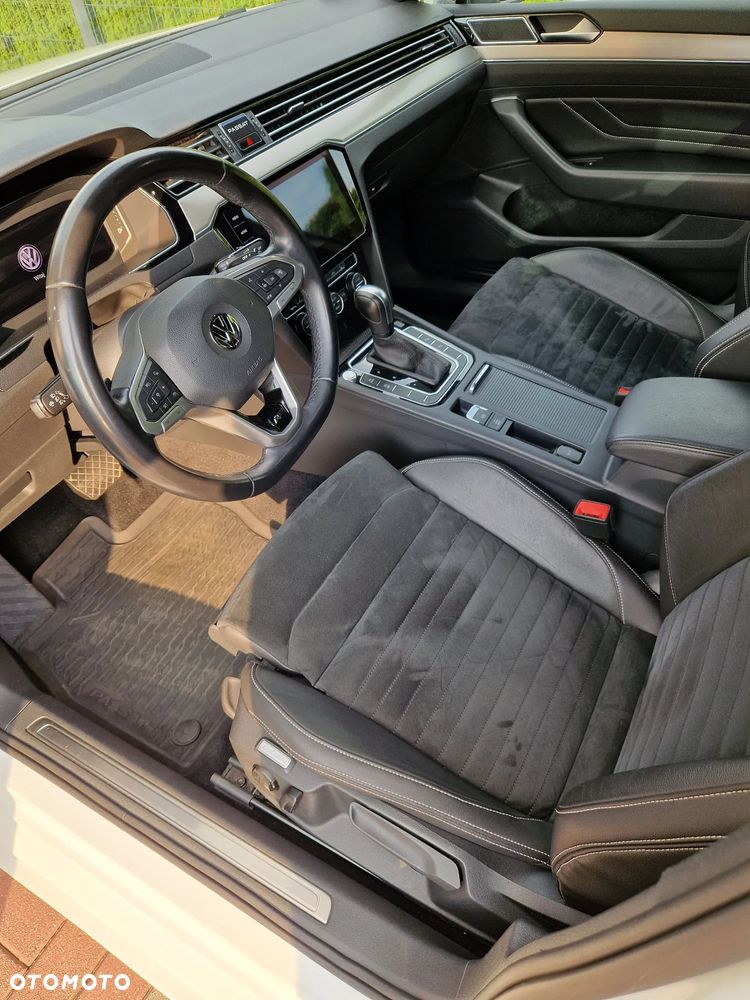 Volkswagen Passat 2.0 TSI Elegance DSG - 7