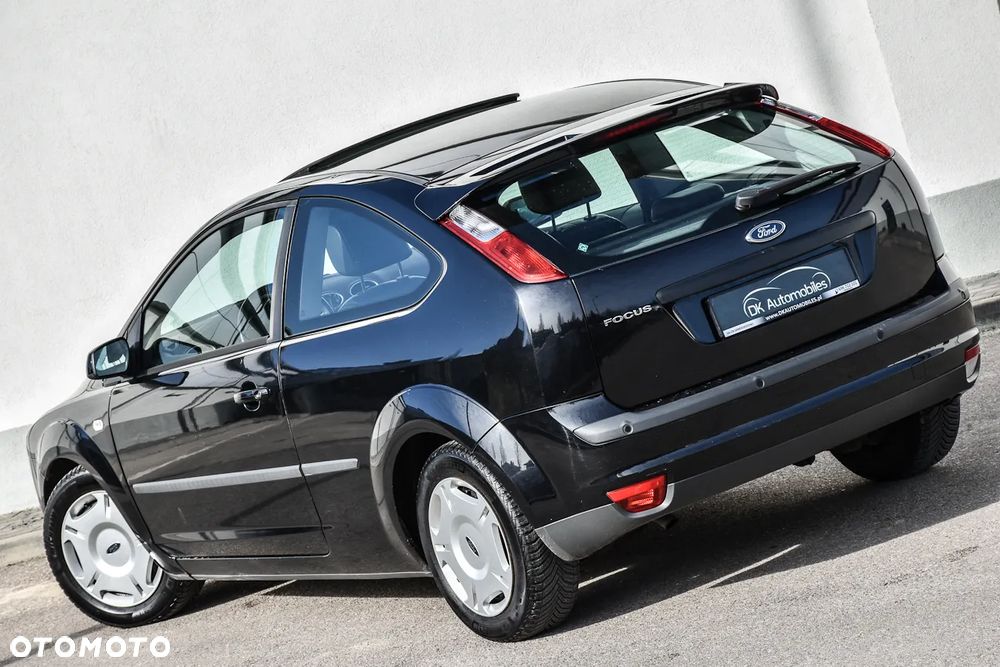 Ford Focus 1.6 16V Titanium - 10