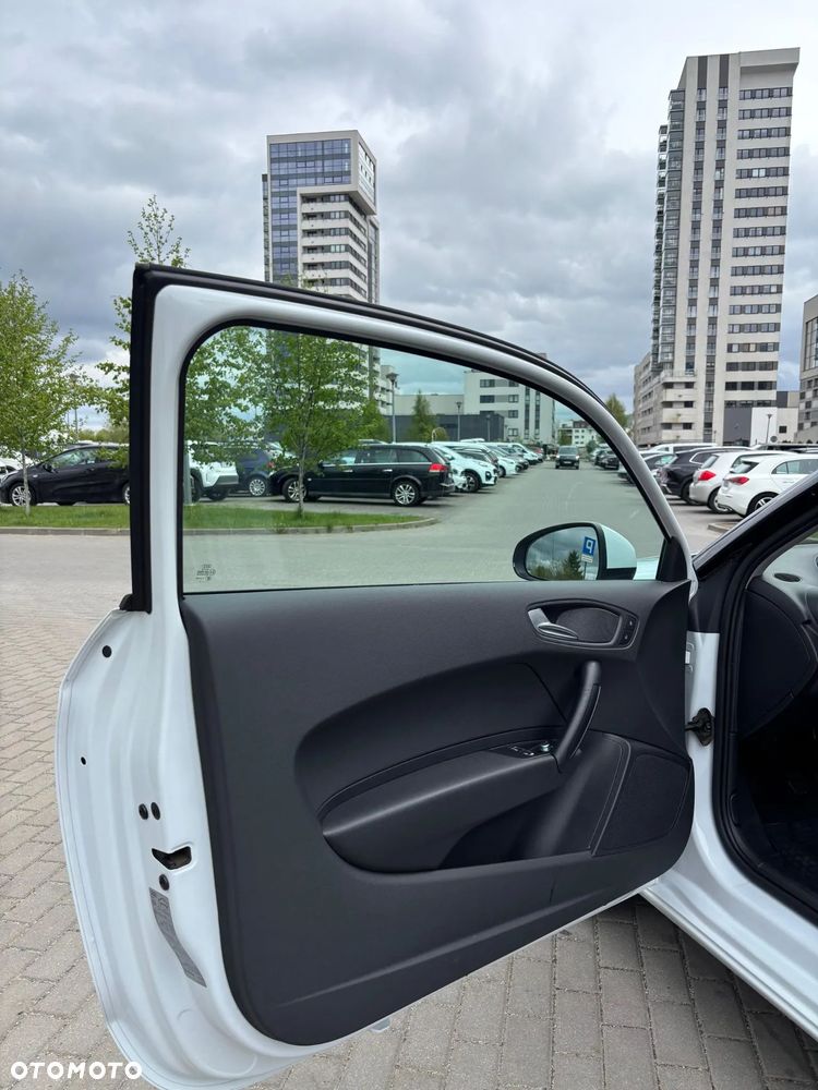 Audi A1 Sportback 1.4 TDI (ultra) - 13