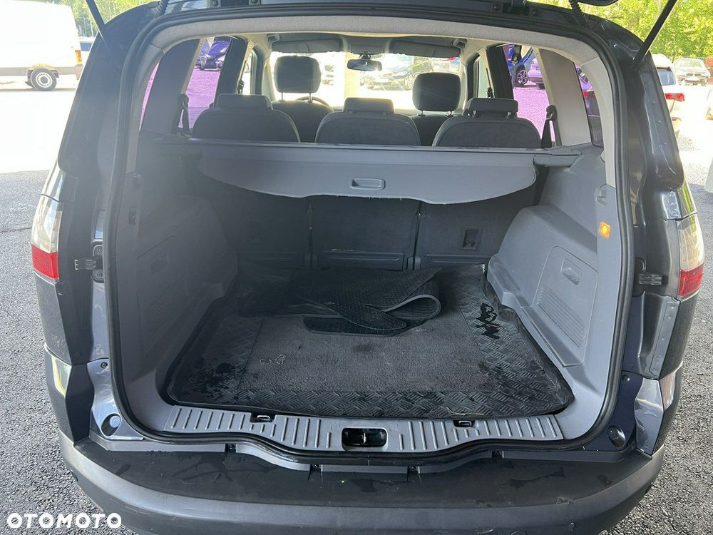 Ford S-Max 1.8 TDCi Ambiente - 18