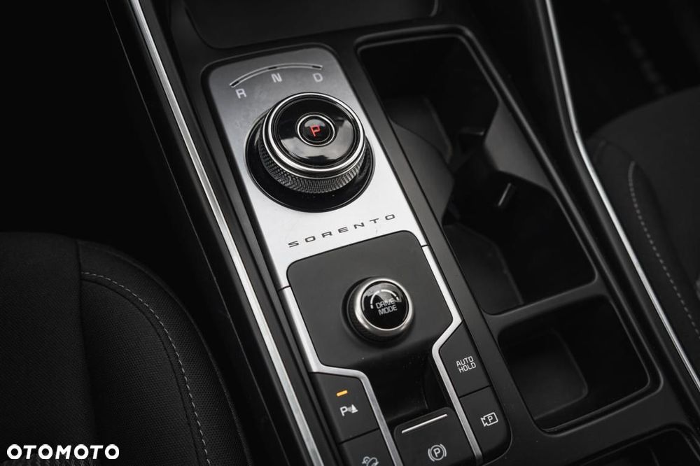 Kia Sorento - 22