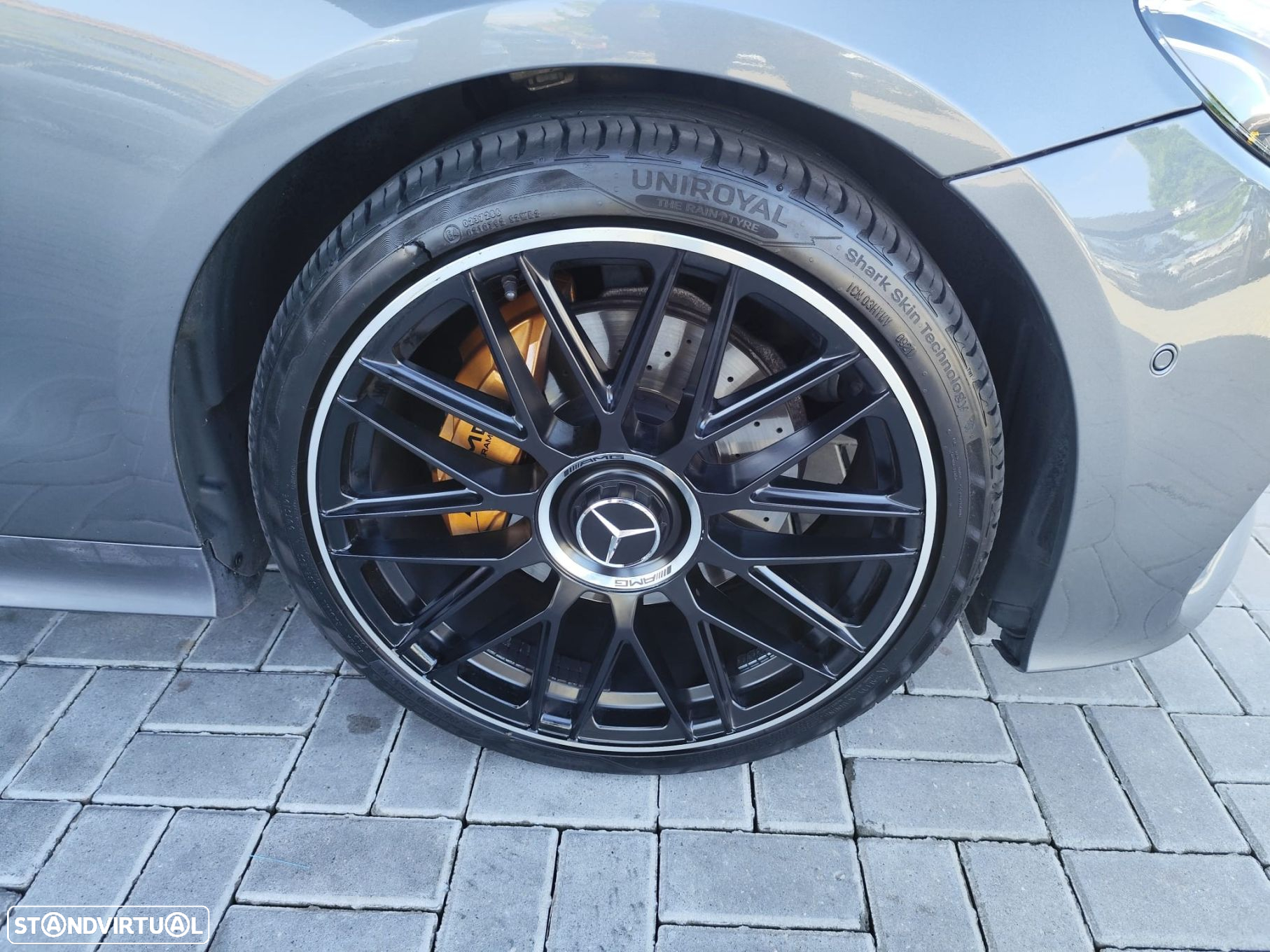 Mercedes-Benz E 220 d AMG Line - 51