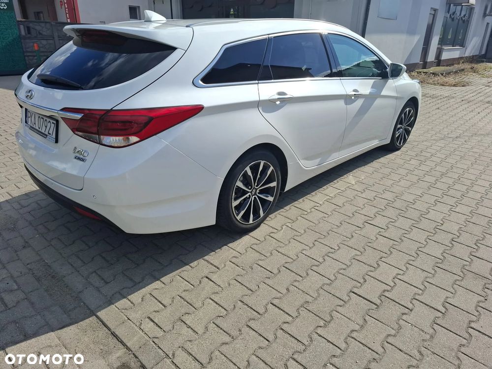 Hyundai i40 Kombi 1.7 CRDi DCT Premium - 6