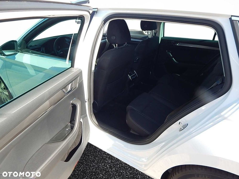 Skoda Superb 2.0 TSI Style DSG - 12