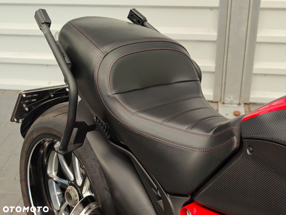 Ducati Diavel - 15