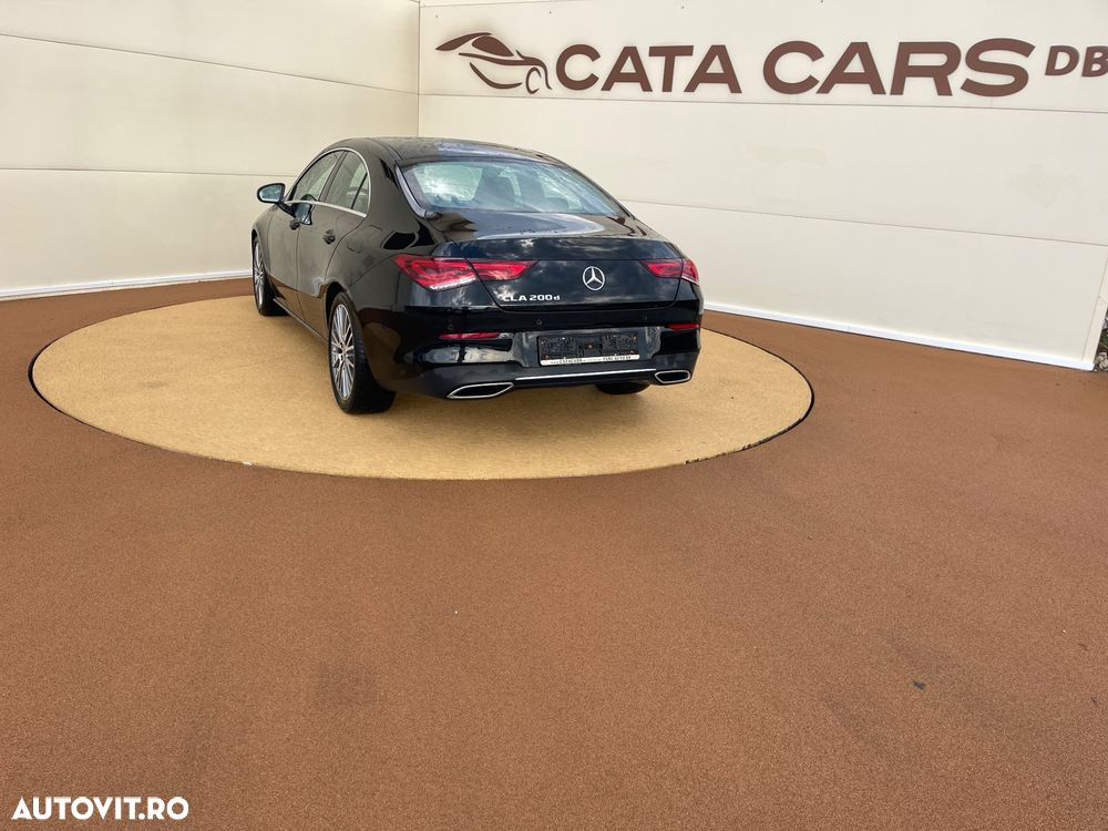 Mercedes-Benz CLA 200 d 8G-DCT - 11