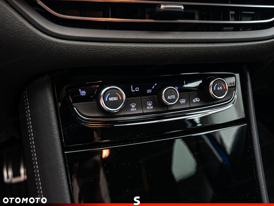 Opel Grandland X - 19