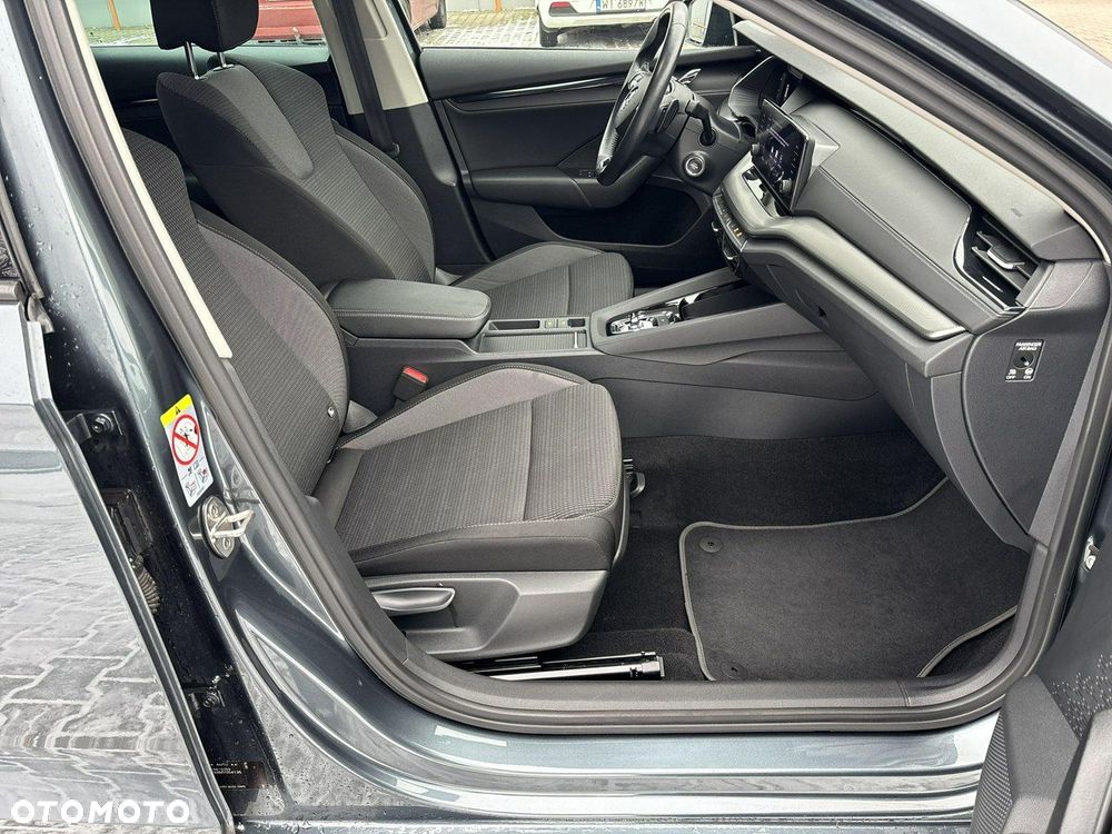 Skoda Octavia 2.0 TDI Ambition DSG - 20