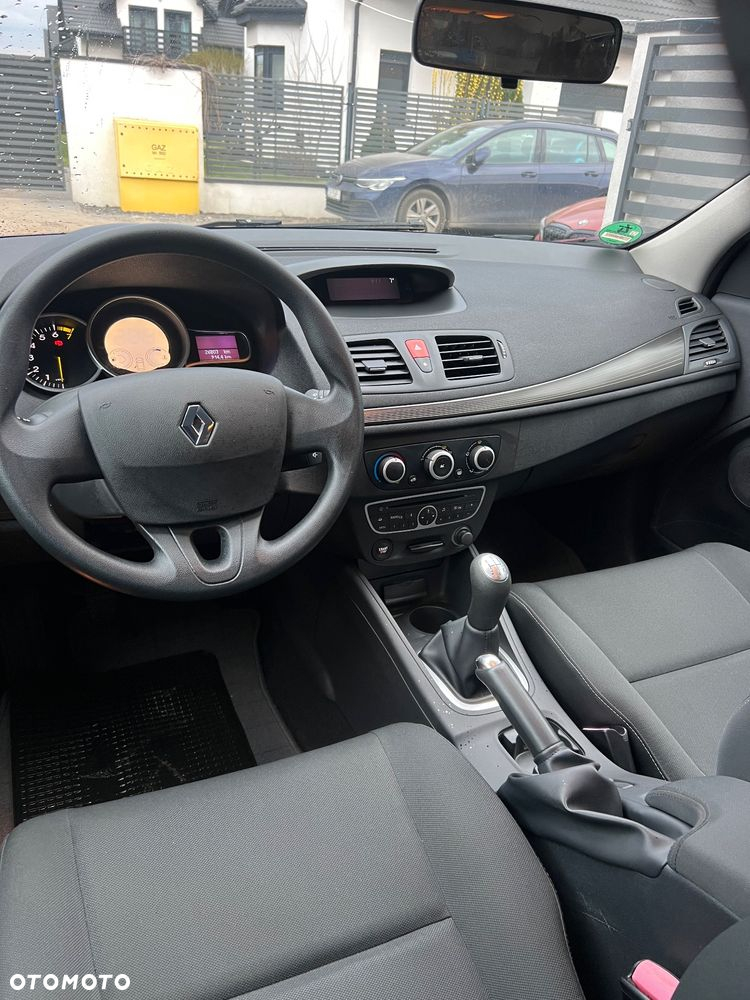 Renault Megane 1.6 16V Color Edition - 9