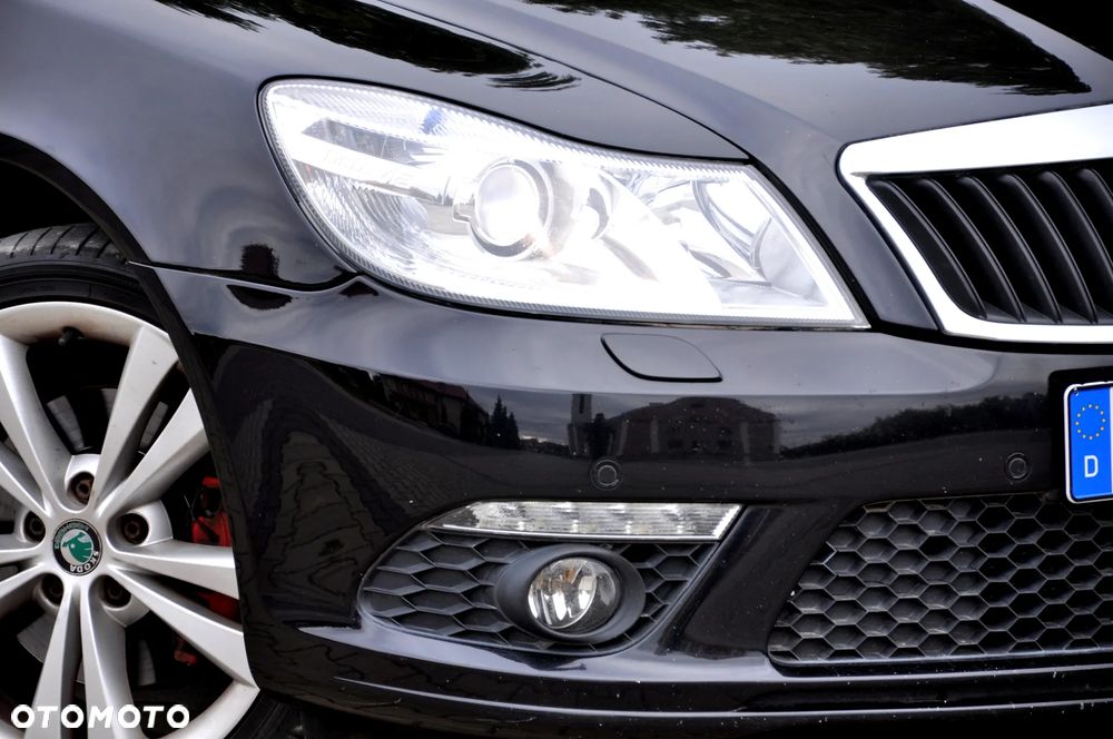 Skoda Octavia 2.0 TDI CR DPF RS - 5