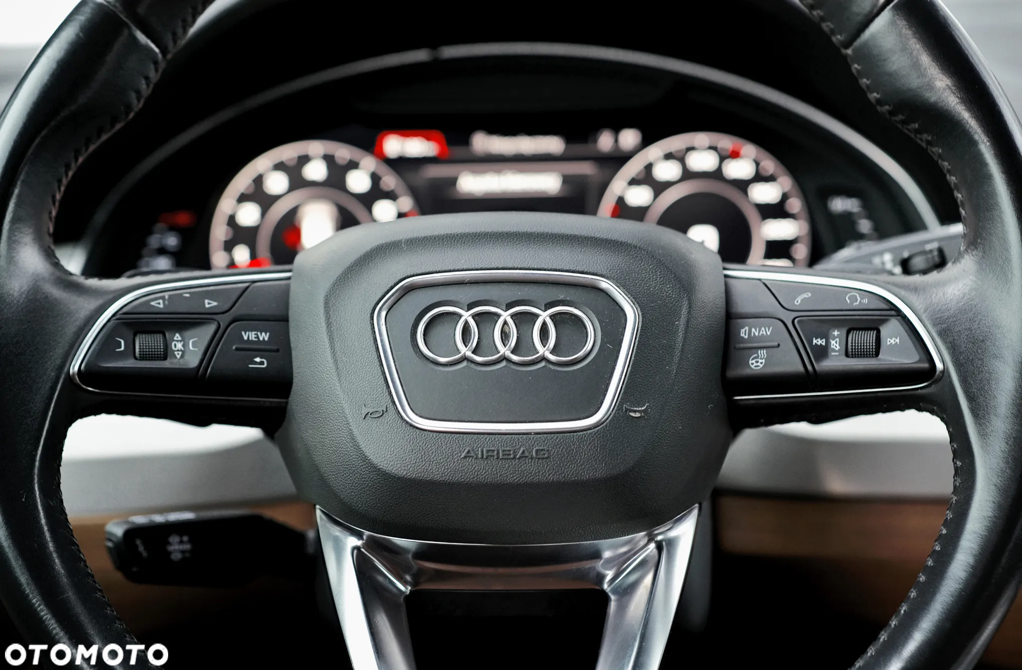 Audi Q7 3.0 TFSI Quattro Tiptronic - 23