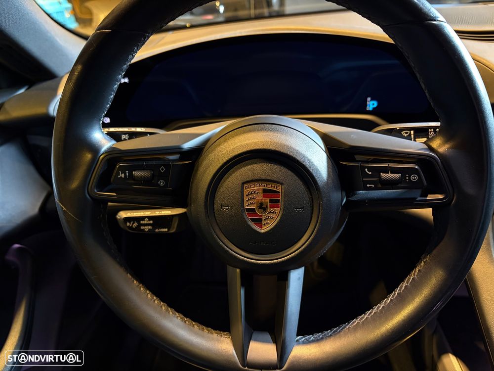 Porsche Taycan Bateria Performance Plus - 34