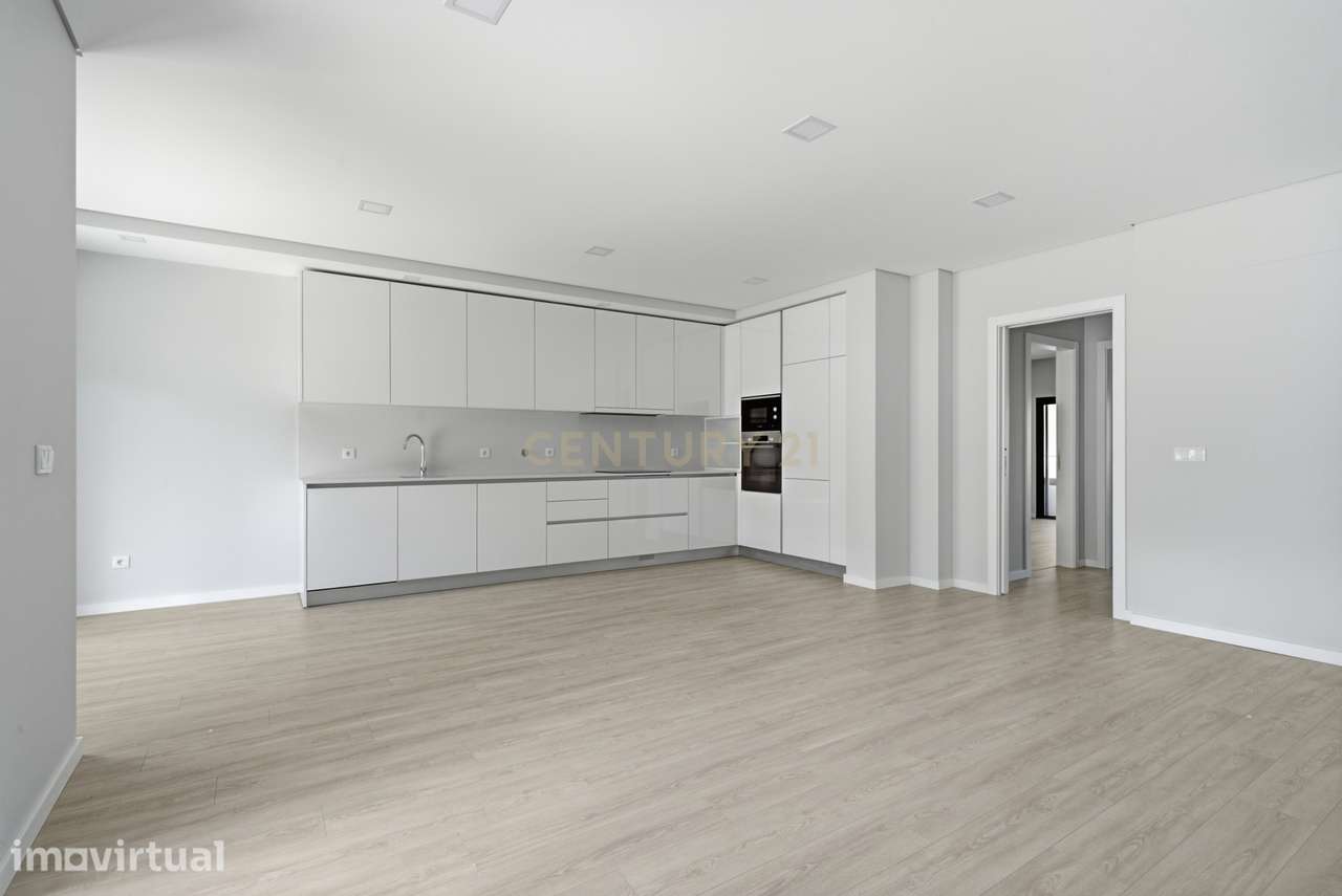 Apartamento T2 Novo com Terraço e Lugar de Garagem em Mafra - Grande imagem: 2/20
