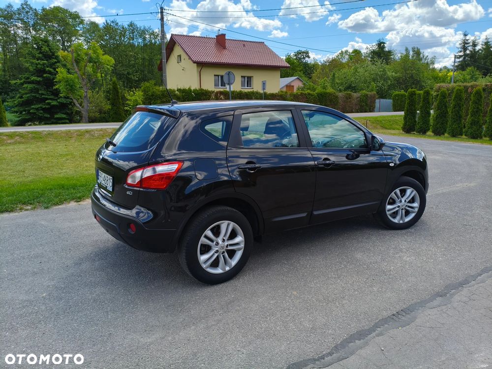 Nissan Qashqai 1.6 dCi 4 x 4 DPF Start/Stop acenta - 4