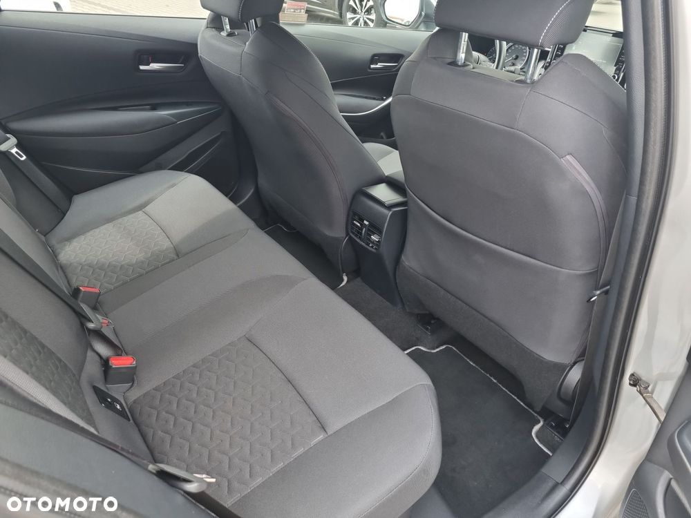 Toyota Corolla 2.0 Hybrid Comfort - 12