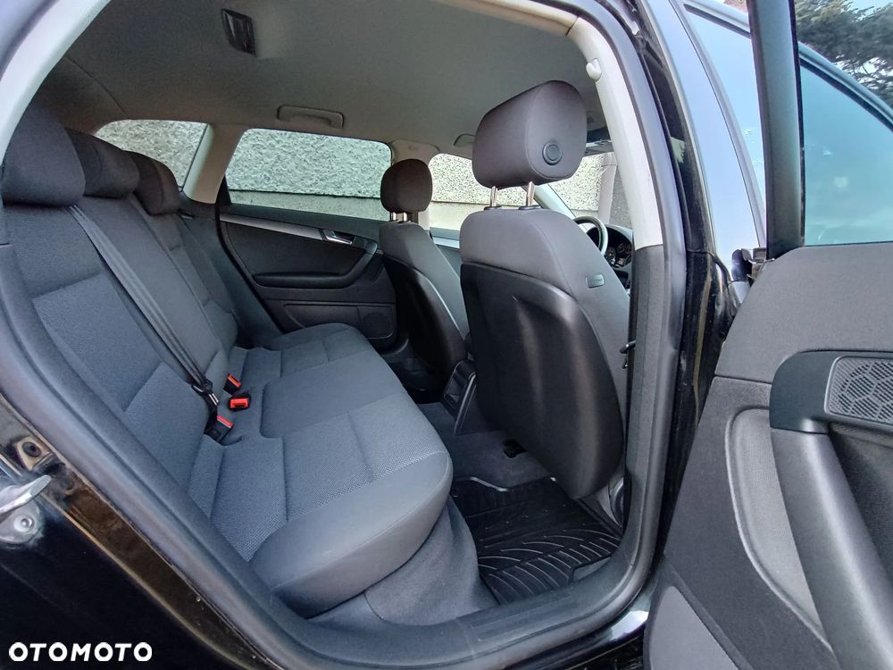 Audi A3 Sportback 1.6 Ambiente - 23