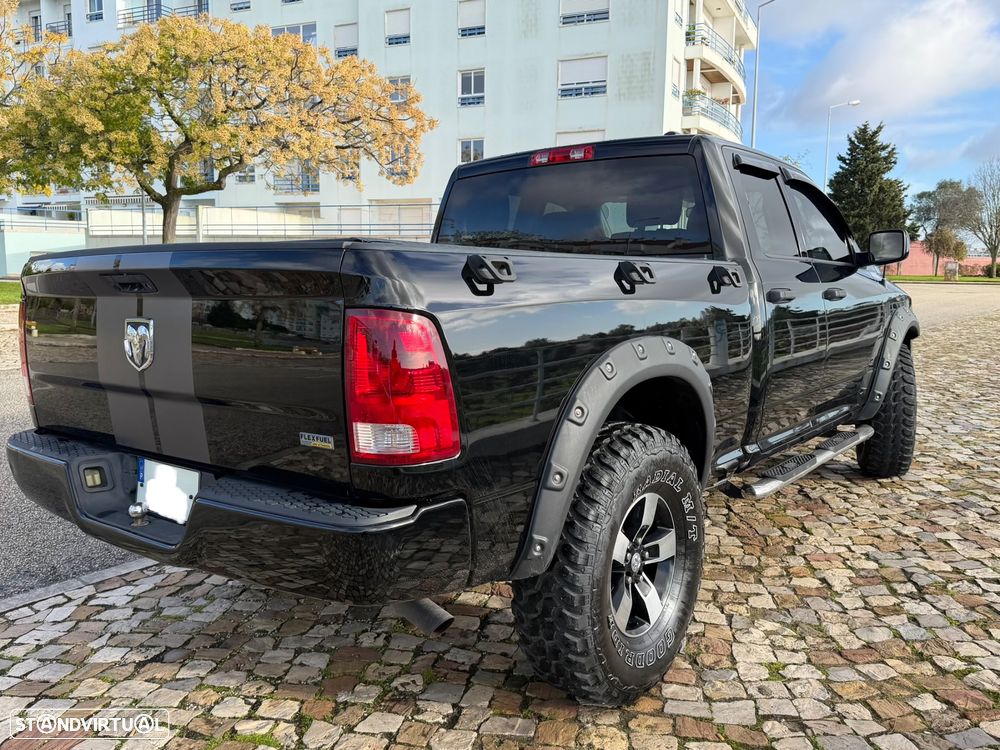 Dodge RAM - 6