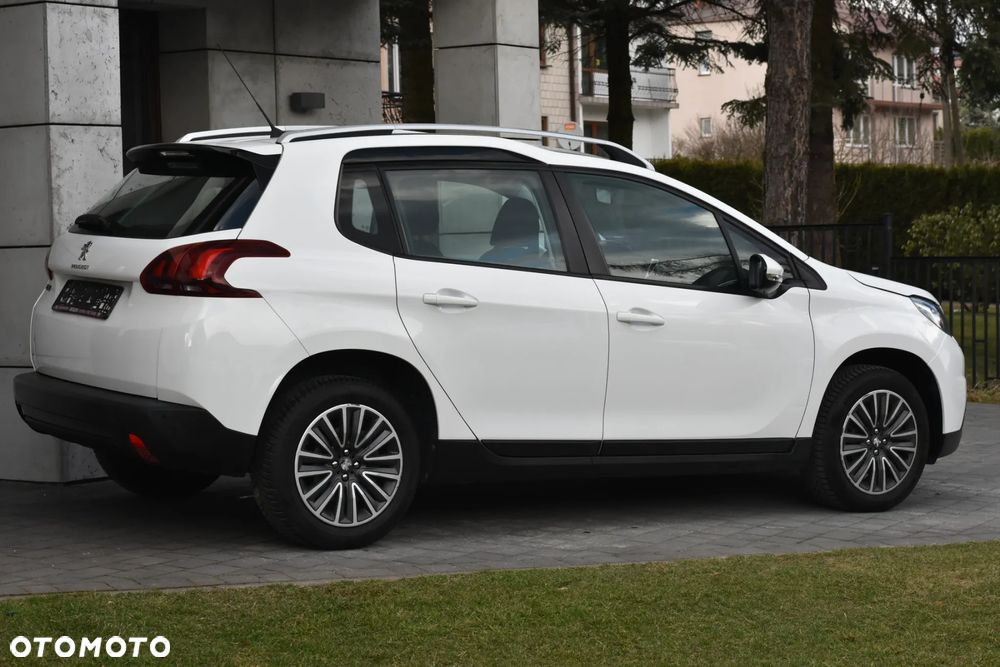 Peugeot 2008 PureTech 110 Stop&Start EAT6 Crossway - 20