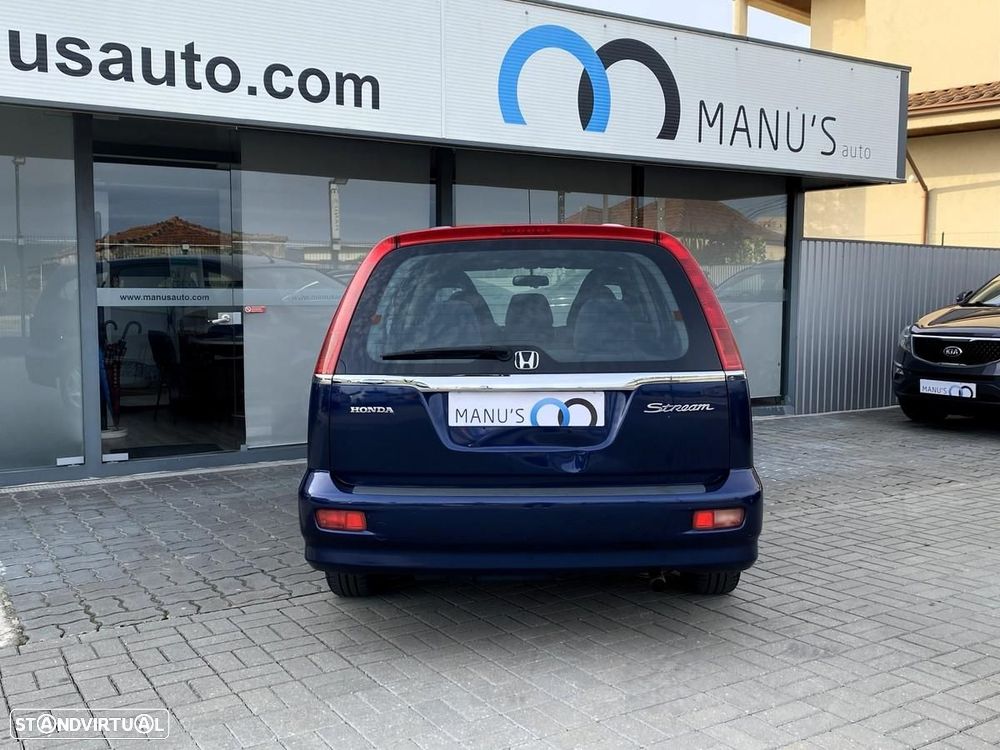 Honda Stream 1.7 ES - 8