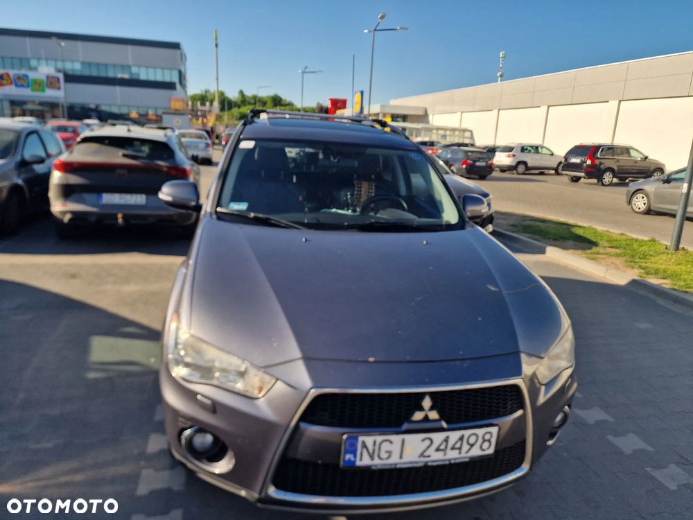 Mitsubishi Outlander 2.2 DID Intense EU5 - 3