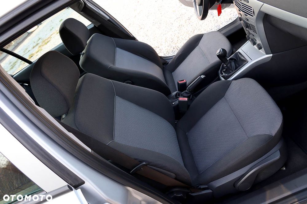 Opel Astra 1.7 CDTI DPF (119g) Innovation - 26