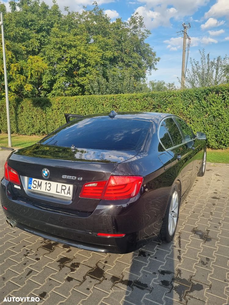 BMW Seria 5 520d - 6