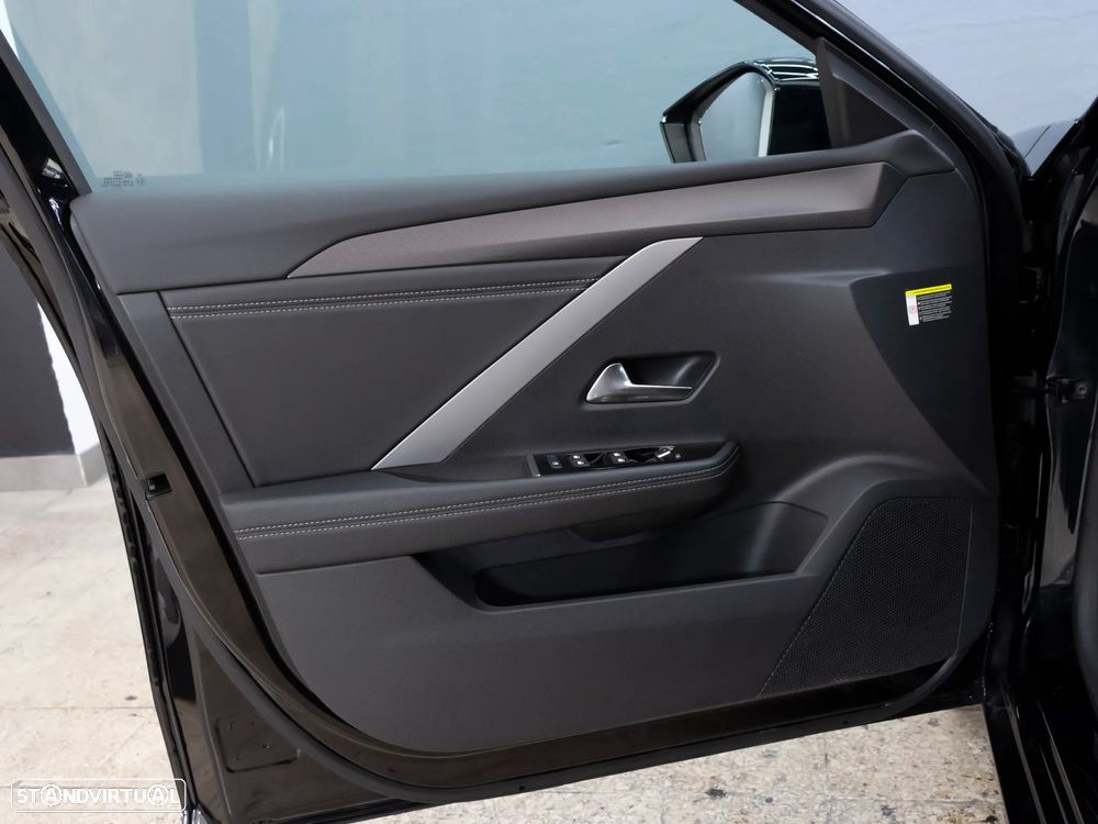 Opel Astra 1.5 D GS Line Aut. - 15