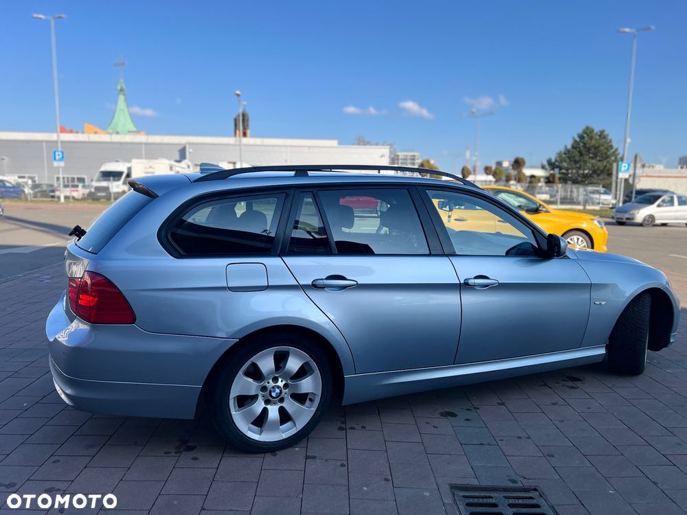 BMW Seria 3 - 2
