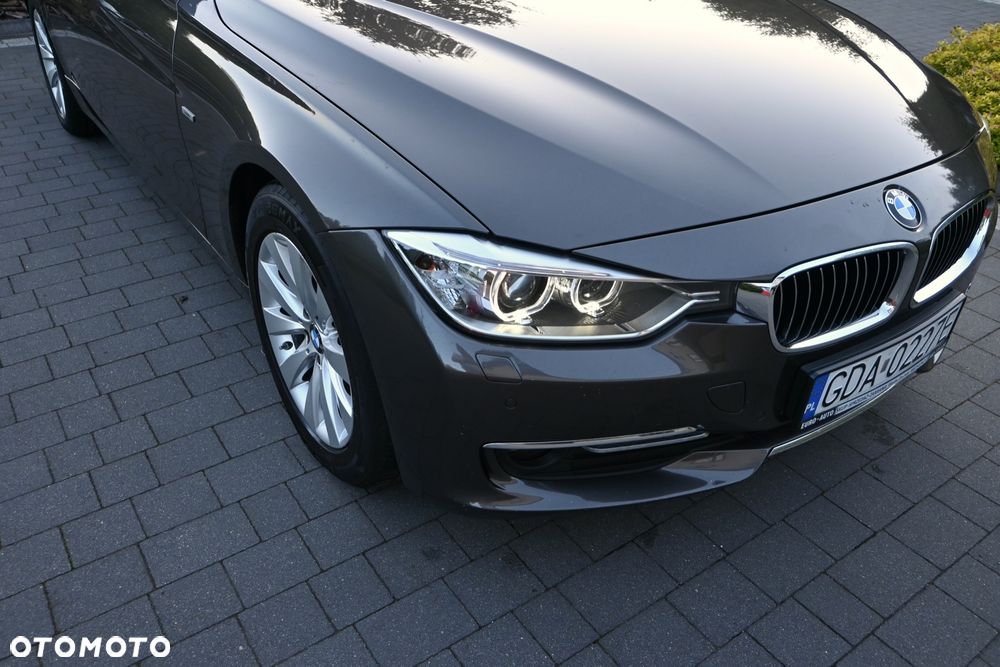 BMW Seria 3 320d Sport-Aut Luxury Line - 10