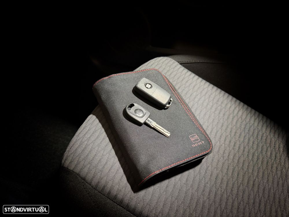 SEAT Ibiza SC 1.6 TDi Sport DPF - 41