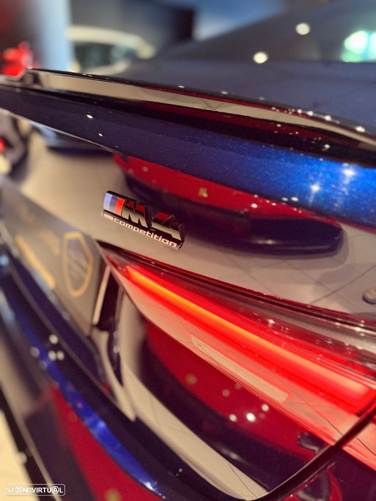 BMW M4 Competition xDrive - 18