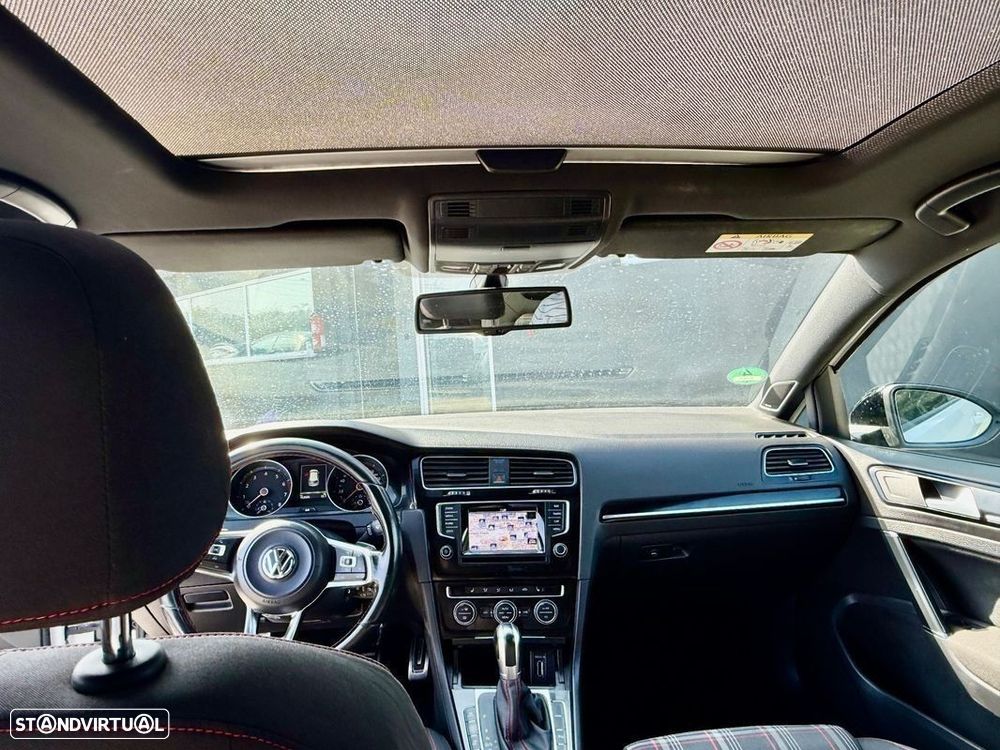 VW Golf 2.0 TSi GTi DSG Performance - 20