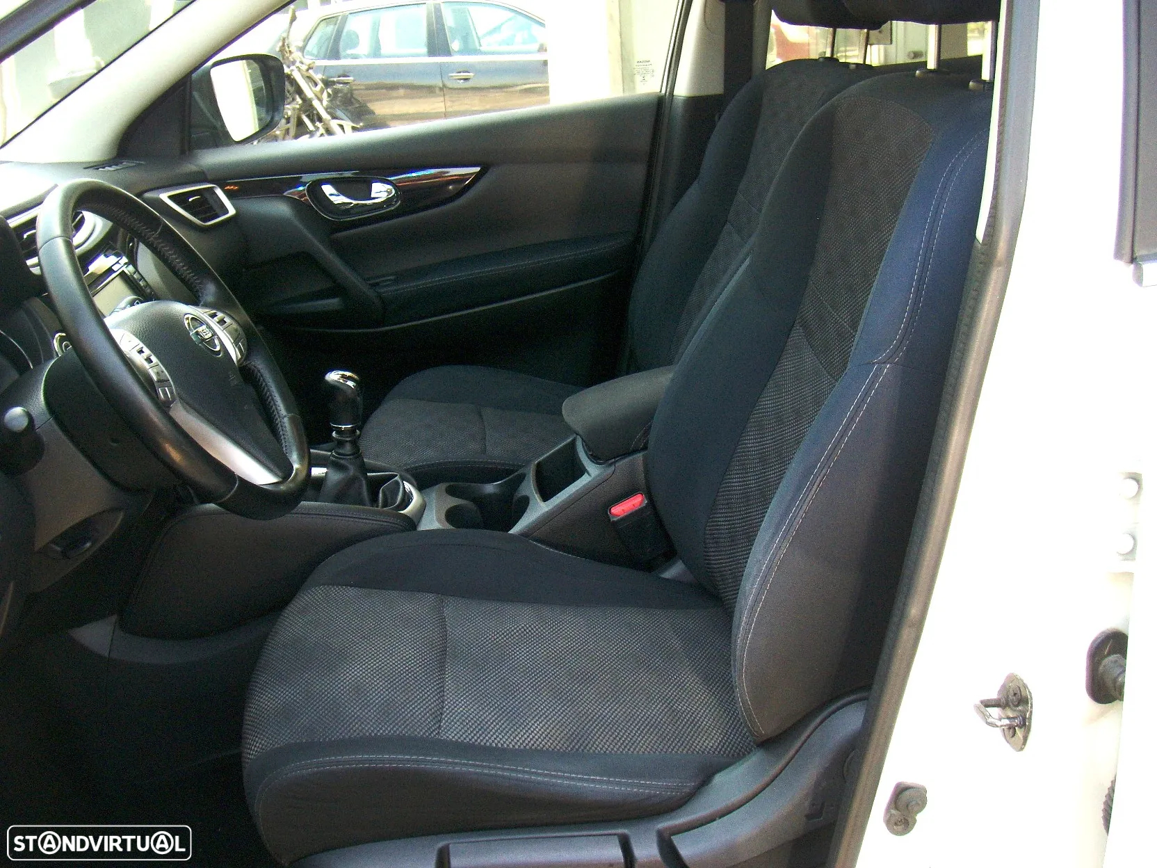 Nissan Qashqai 1.5 dCi Tekna Premium 18 129g - 36