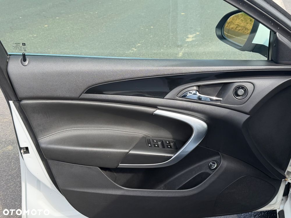 Opel Insignia 2.0 CDTI Sport - 16