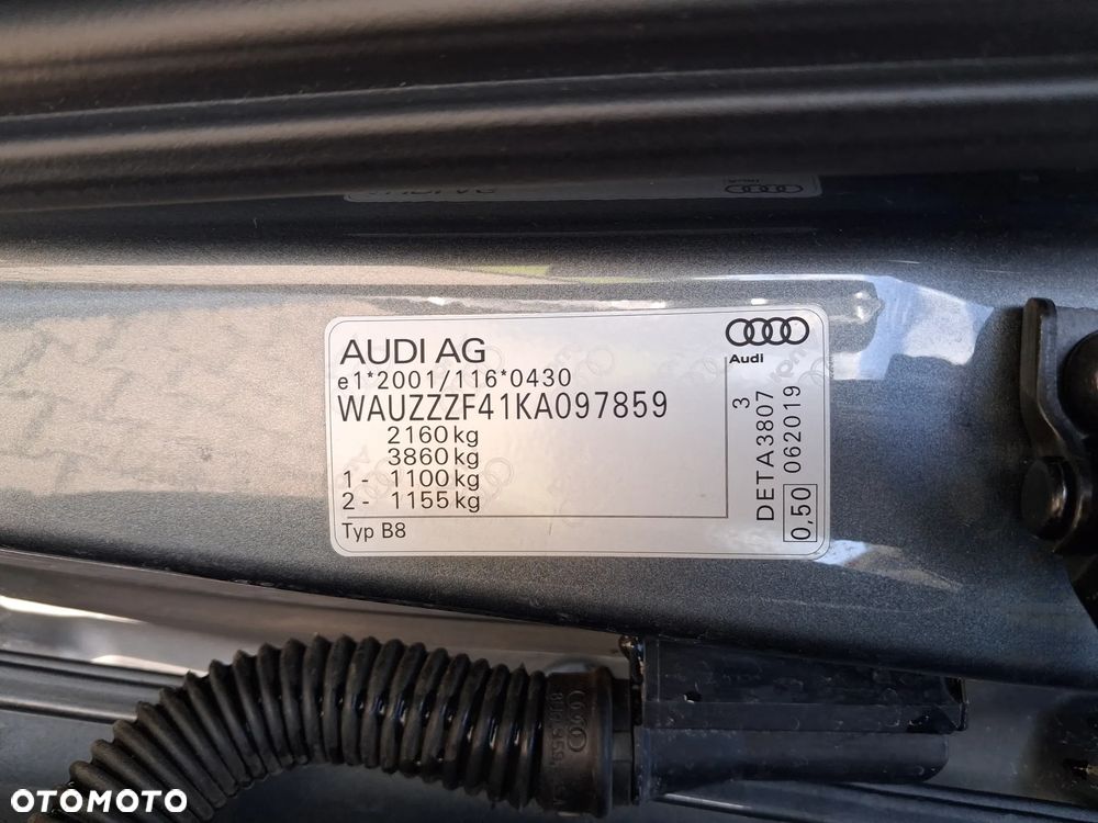 Audi A4 Avant 40 TDI S tronic - 6