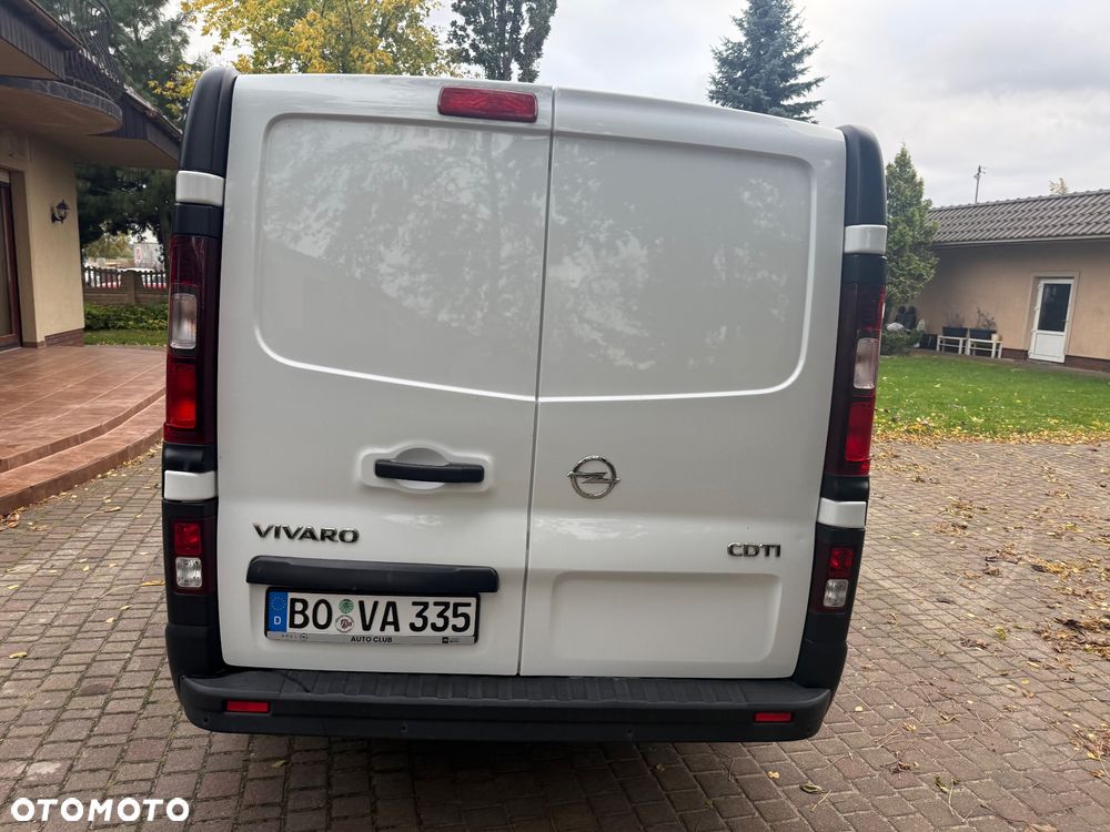 Opel VIVARO - 9