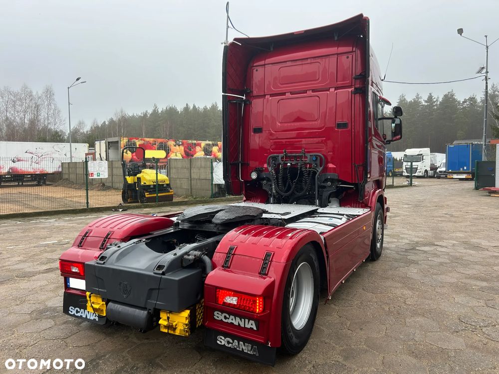 Scania R450 RETARDER / SKÓRY / NAVI / AUTOMAT / POLSKI SALON / ZBIORNIKI PALIWA 1500 L / LAMPY LED / FULL SPOJLERY / TYŁ 4 PODUSZKI / BARDZO ŁADNA SCANIA 2015 ROK !! - 3