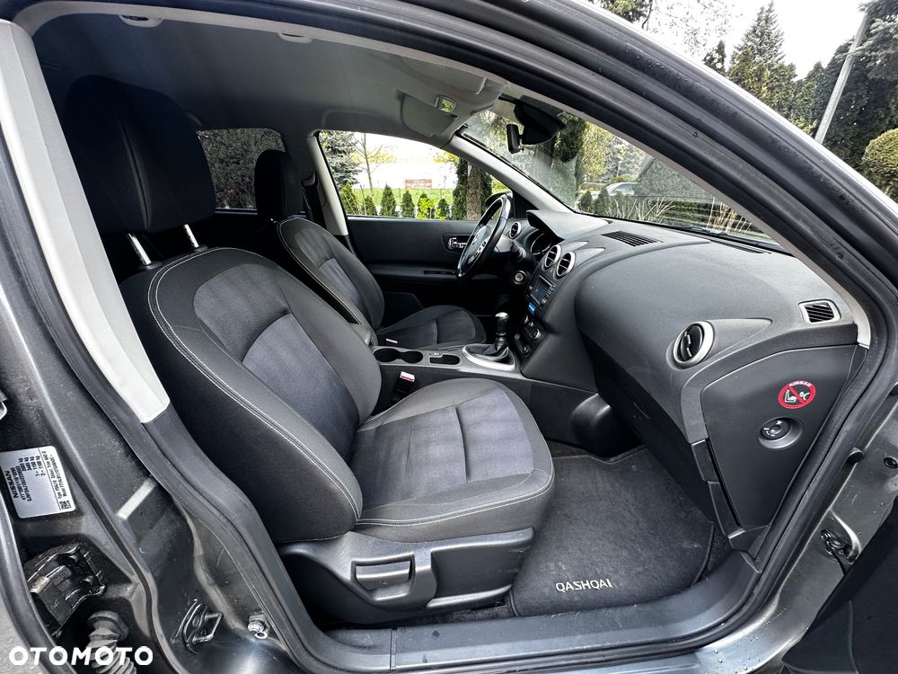 Nissan Qashqai 2.0 dCi DPF tekna - 6