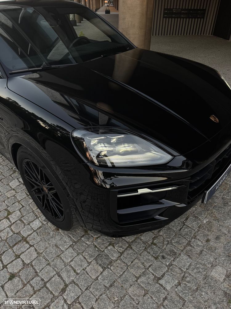 Porsche Cayenne Coupé E-Hybrid Tiptronic S Black Edition - 4
