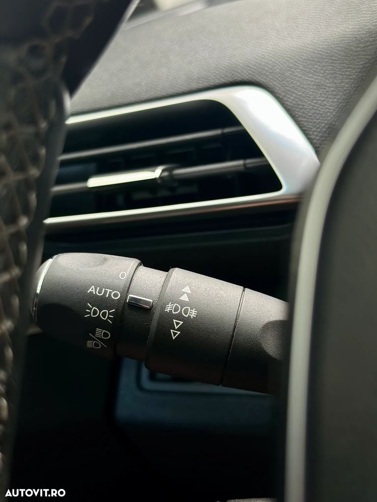 Peugeot 3008 - 17