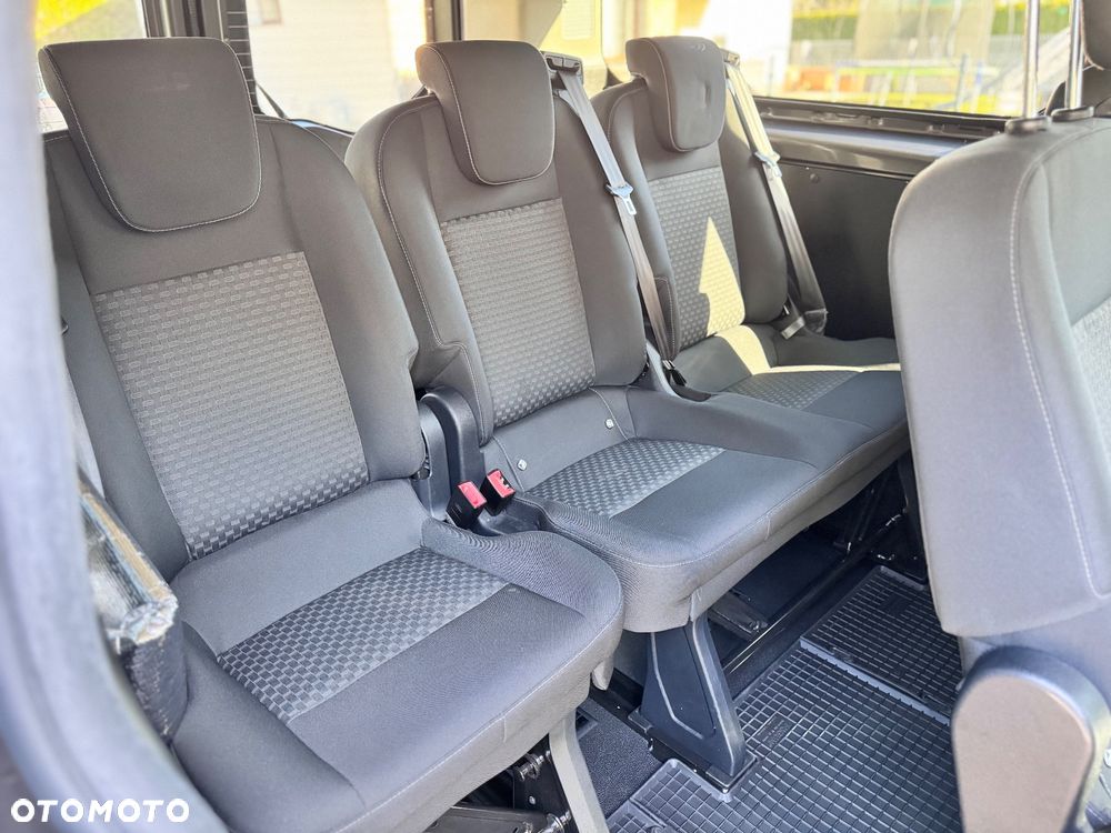 Ford Tourneo Custom 2.0 EcoBlue L1 Trend - 8